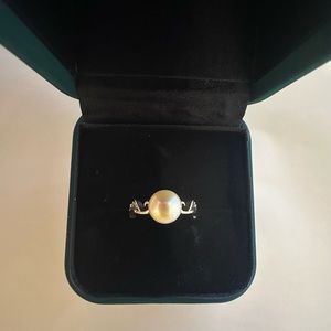 Fresh water pearl ring, 925 silver